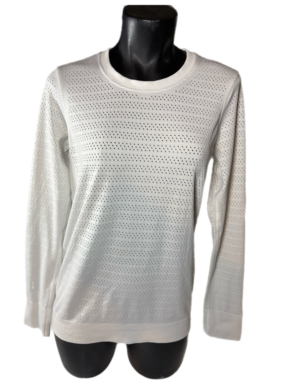 Lululemon Seamless Long Sleeve Athletic Shirt White Perforated Vent Pullover